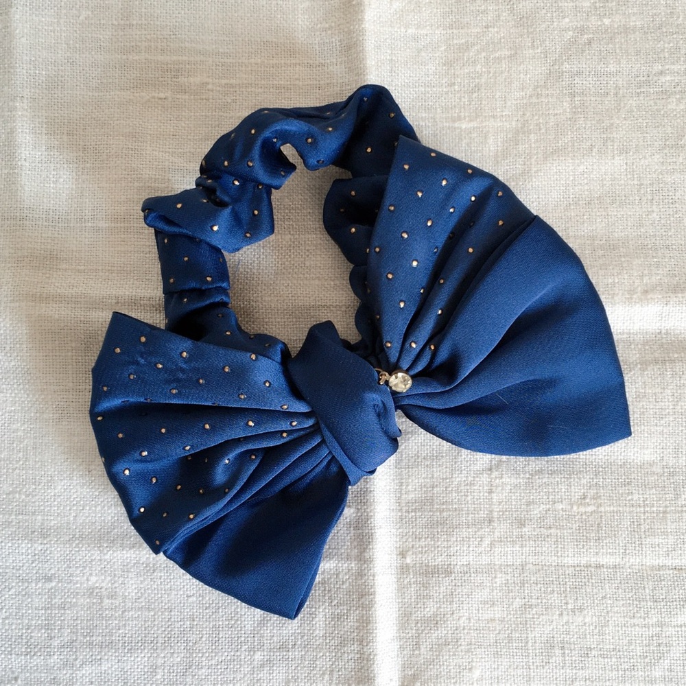 NWOT Blue & Gold Japanese Lolita Bow Scrunchie